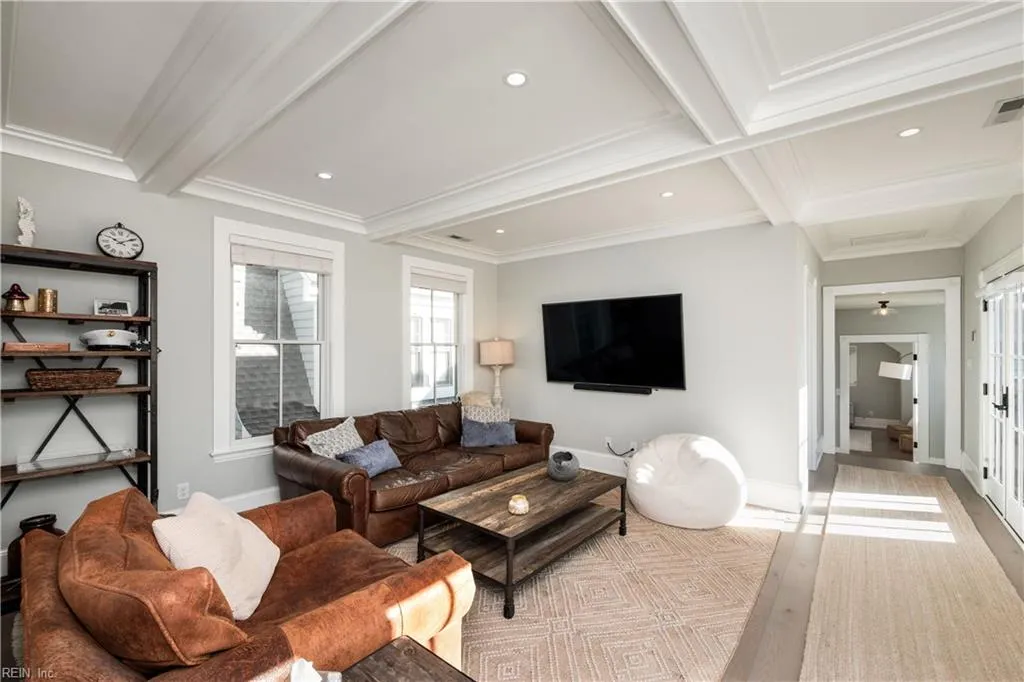 Virginia Beach, Virginia 23451, United States, 4 Bedrooms Bedrooms, ,4 BathroomsBathrooms,Residential,Active,228565