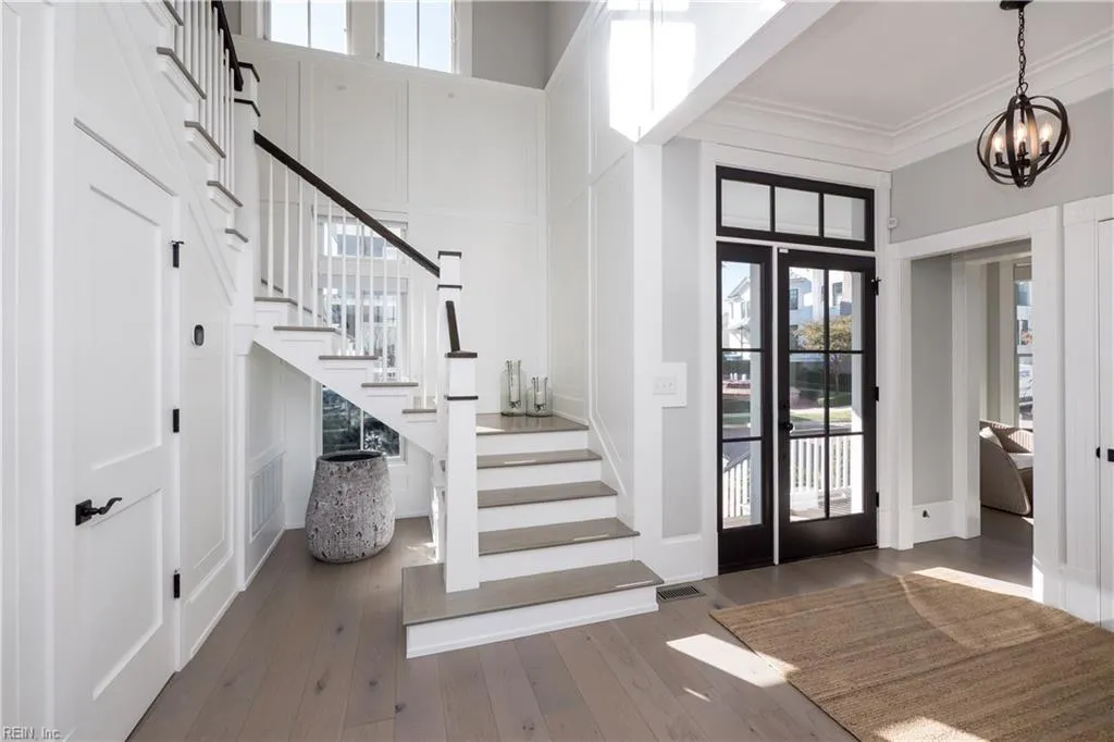 Virginia Beach, Virginia 23451, United States, 4 Bedrooms Bedrooms, ,4 BathroomsBathrooms,Residential,Active,228565