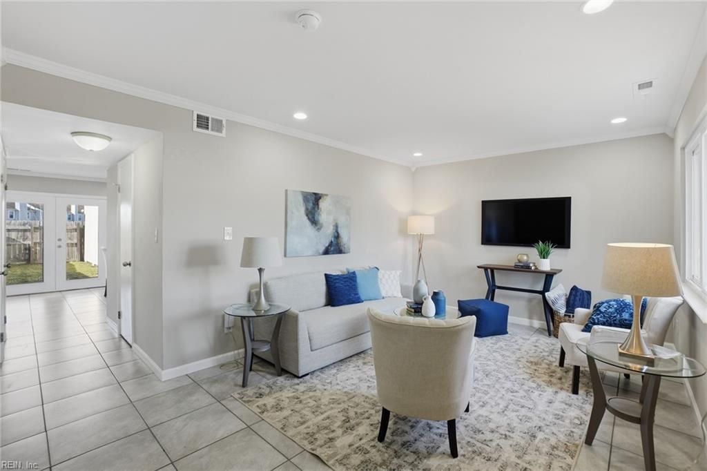 Photo of 839 Devonshire Court, Virginia Beach, VA 23462 (MLS # 10617309)