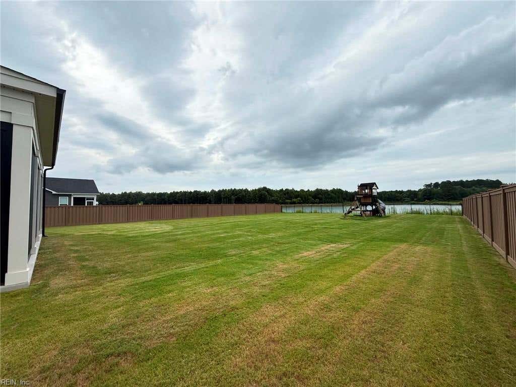 Photo of 214 Arbormoor Lane, Moyock, NC 27958 (MLS # 10644929)