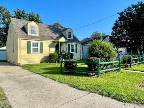 Photo for 125 S Fourth ST