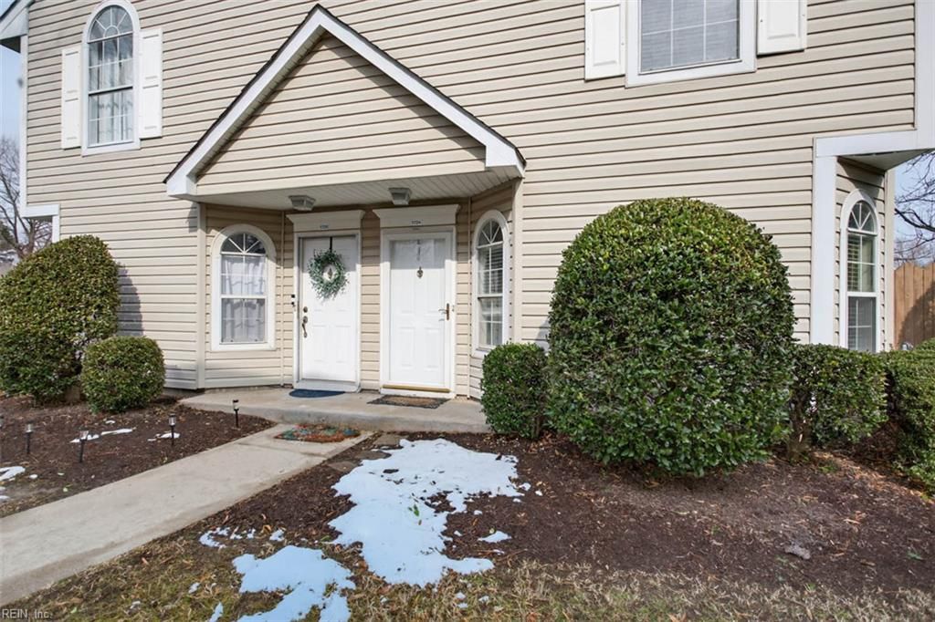 Photo of 1724 Cottenham Lane, Virginia Beach, VA 23454 (MLS # 10619195)