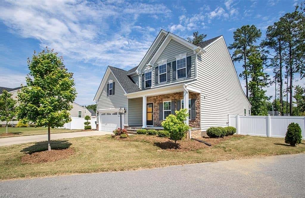 Photo of 209 Starling Circle, Newport News, VA 23606 (MLS # 10648160)