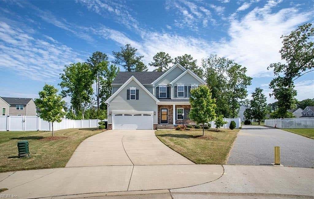 Photo of 209 Starling Circle, Newport News, VA 23606 (MLS # 10648160)
