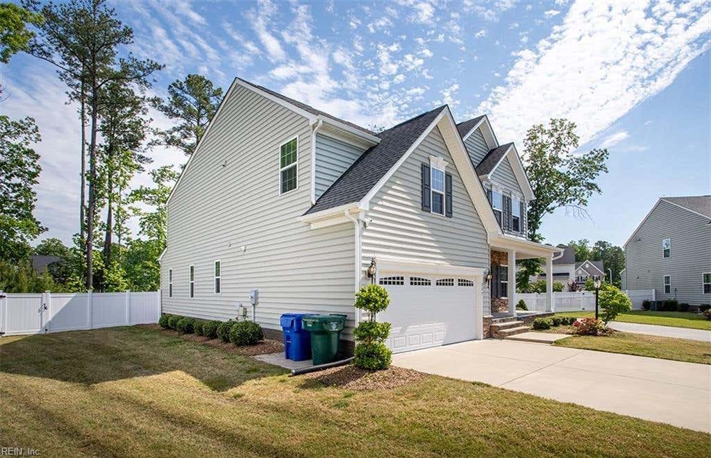 Photo of 209 Starling Circle, Newport News, VA 23606 (MLS # 10648160)