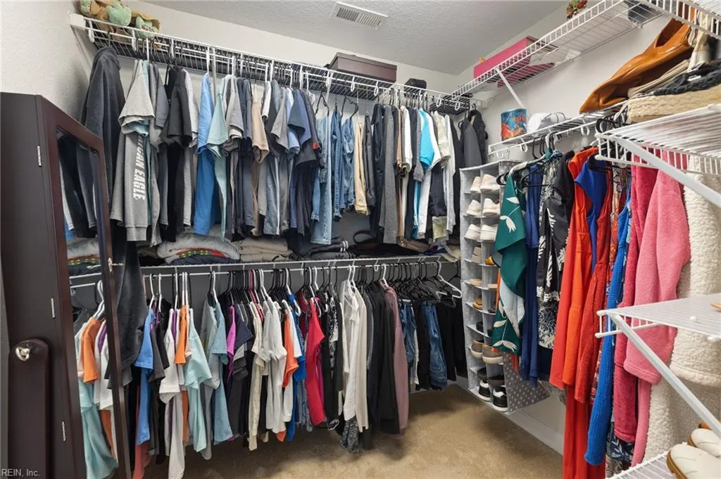 Chesapeake, Virginia 23322, United States, 5 Bedrooms Bedrooms, ,3 BathroomsBathrooms,Residential,Active,139770