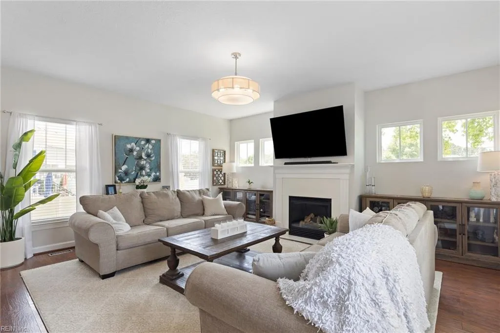 Chesapeake, Virginia 23322, United States, 5 Bedrooms Bedrooms, ,3 BathroomsBathrooms,Residential,Active,139770