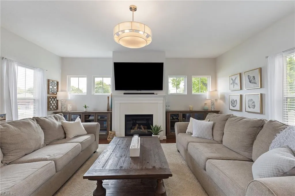 Chesapeake, Virginia 23322, United States, 5 Bedrooms Bedrooms, ,3 BathroomsBathrooms,Residential,Active,139770