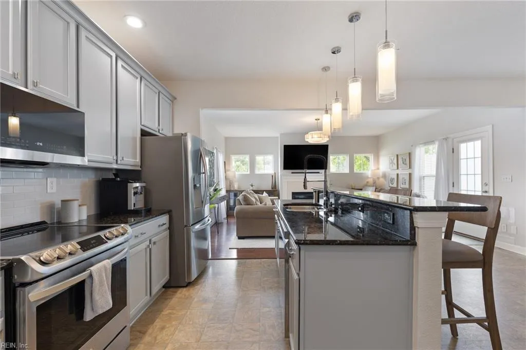 Chesapeake, Virginia 23322, United States, 5 Bedrooms Bedrooms, ,3 BathroomsBathrooms,Residential,Active,139770