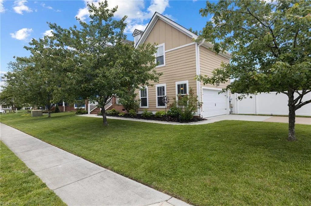 Chesapeake, Virginia 23322, United States, 5 Bedrooms Bedrooms, ,3 BathroomsBathrooms,Residential,Active,139770