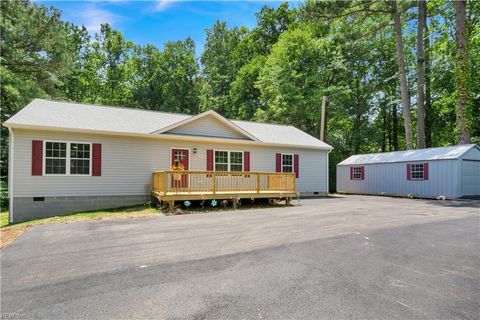 Photo of 5738 Hickory Fork Road, Gloucester, VA 23061 (MLS # 10606334)
