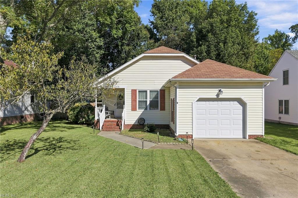 Photo of 227 Abingdon Circle, Suffolk, VA 23434 (MLS # 10657868)