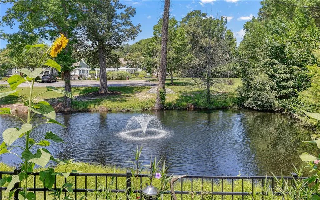 Virginia Beach, Virginia 23455, United States, 3 Bedrooms Bedrooms, ,3 BathroomsBathrooms,Residential,Pending,187542