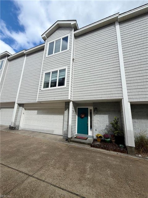 Photo of 2302 Beach Castle Lane, Virginia Beach, VA 23451 (MLS # 10658425)