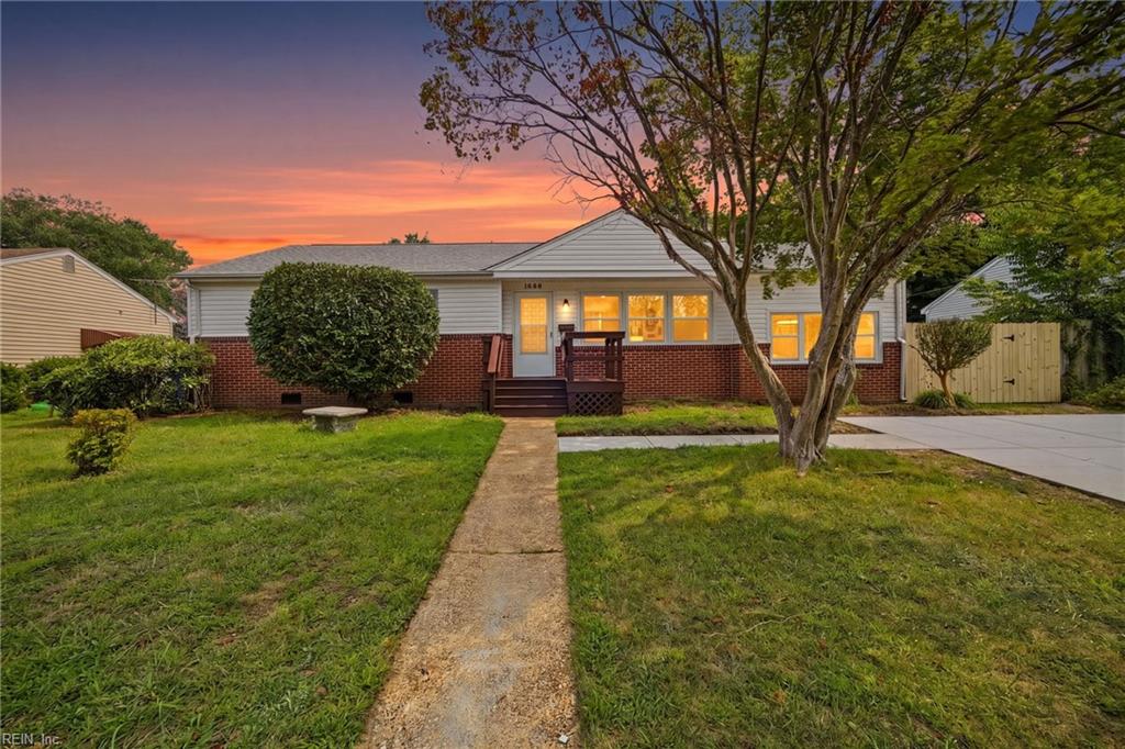 Photo of 1865 Branchwood Street, Norfolk, VA 23518 (MLS # 10646296)