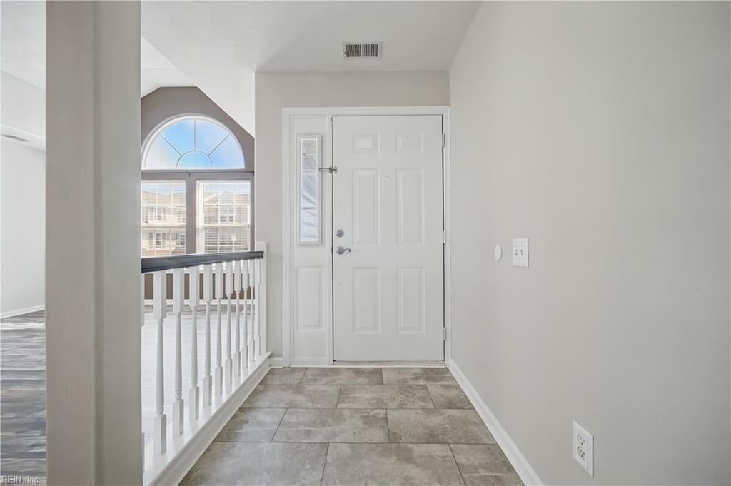 Photo of 601 Pawleys Arch, Virginia Beach, VA 23462 (MLS # 10653800)