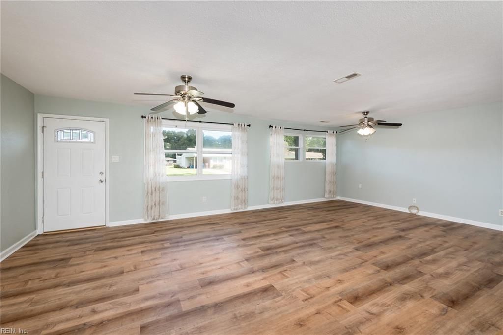 Photo of 123 Ridgewood Road, Chesapeake, VA 23325 (MLS # 10611973)