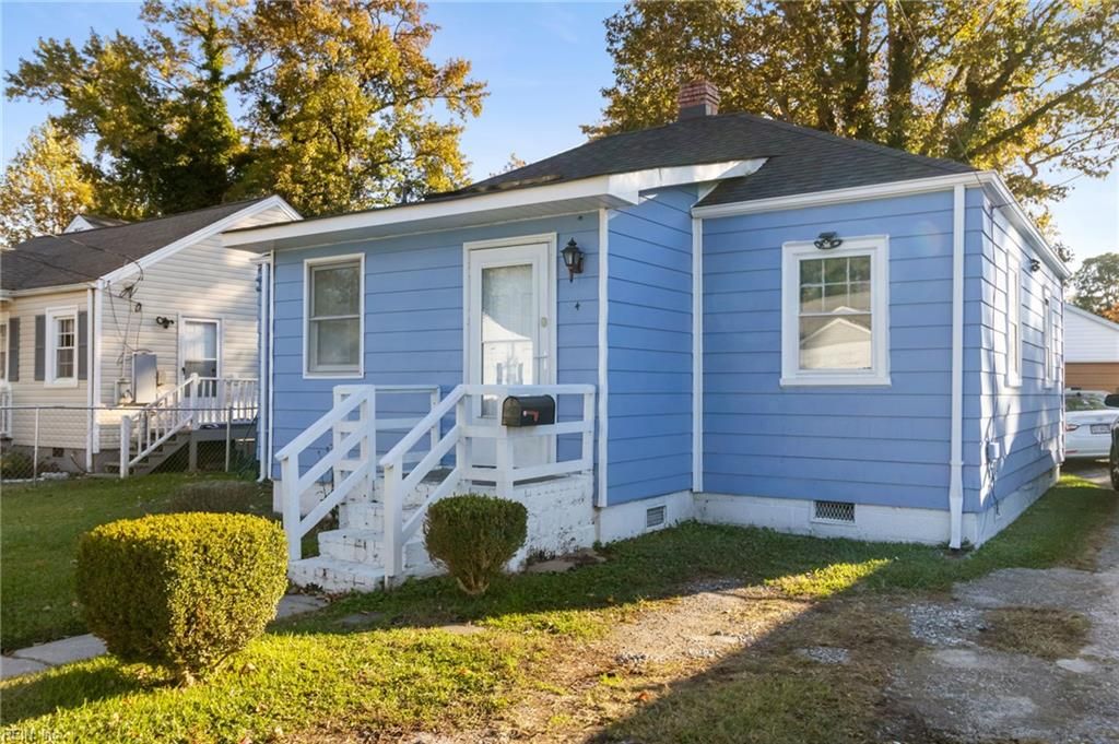 Photo of 4 Fiske Street, Portsmouth, VA 23702 (MLS # 10608804)