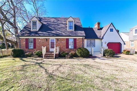 Photo of 51 Hertzler Road, Newport News, VA 23602 (MLS # 10623114)