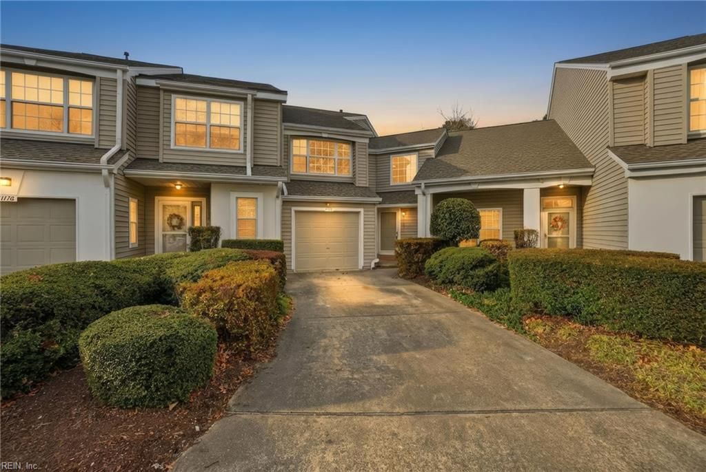 Photo of 1172 Cypress Point Way, Virginia Beach, VA 23455 (MLS # 10613749)