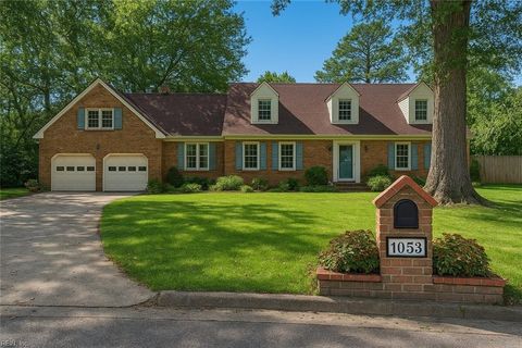 1053 Yardley LNDG Virginia Beach VA 23464