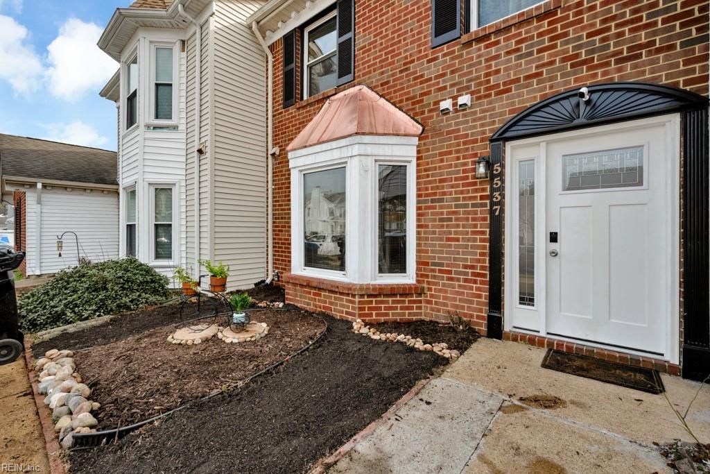 Photo of 5537 Finespun Last, Virginia Beach, VA 23455 (MLS # 10619329)