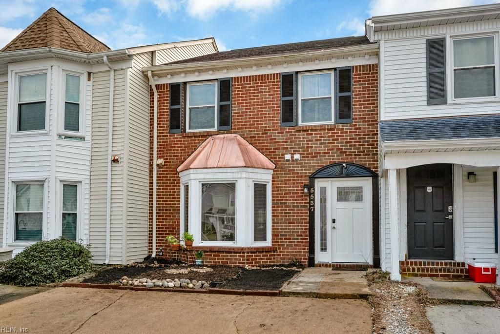Photo of 5537 Finespun Last, Virginia Beach, VA 23455 (MLS # 10619329)