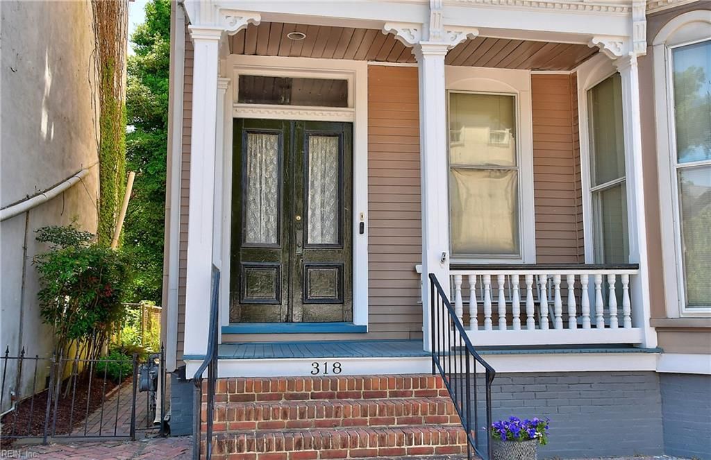 Photo of 318 Court Street, Portsmouth, VA 23704 (MLS # 10633770)