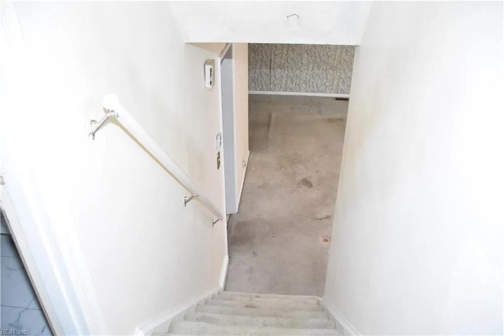 Hampton, Virginia 23661, United States, 3 Bedrooms Bedrooms, ,3 BathroomsBathrooms,Residential,Active,232099