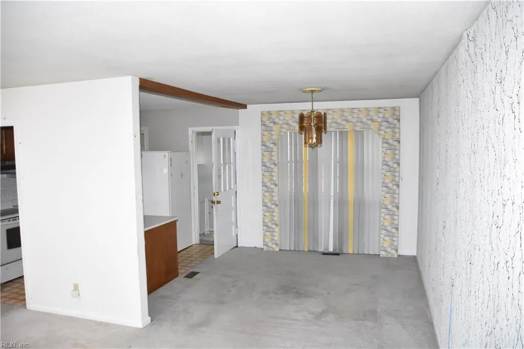 Hampton, Virginia 23661, United States, 3 Bedrooms Bedrooms, ,3 BathroomsBathrooms,Residential,Active,232099