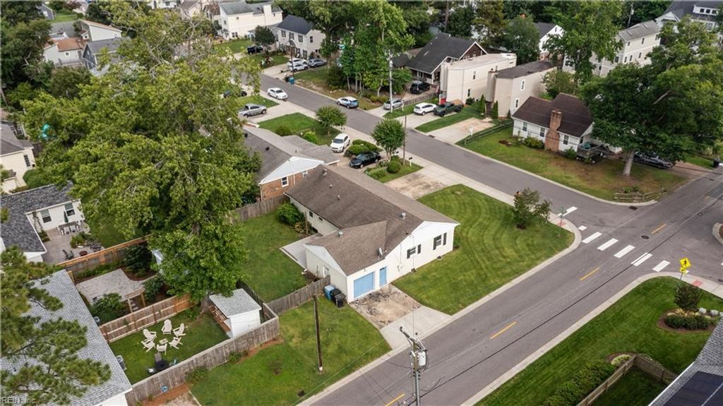 Photo of 731 Carolina Avenue, Virginia Beach, VA 23451 (MLS # 10614001)