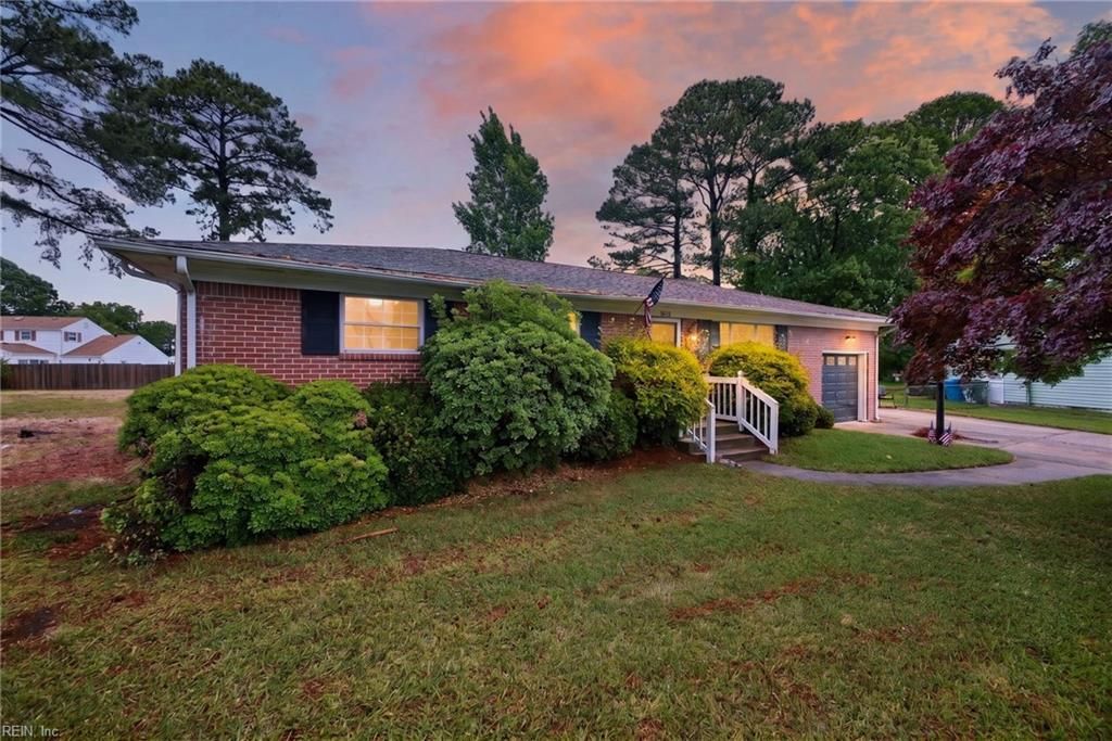Photo of 5612 Miami Court, Virginia Beach, VA 23462 (MLS # 10633821)