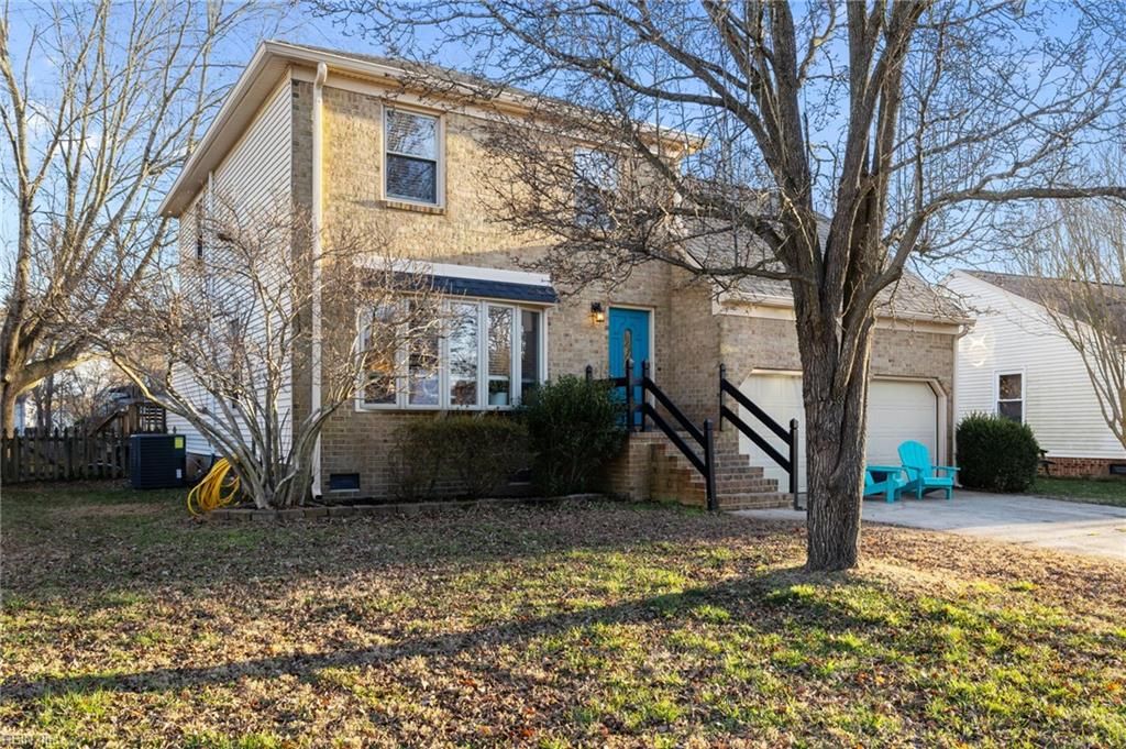 Photo of 2436 Glenmore Hunt Trail, Virginia Beach, VA 23456 (MLS # 10616754)