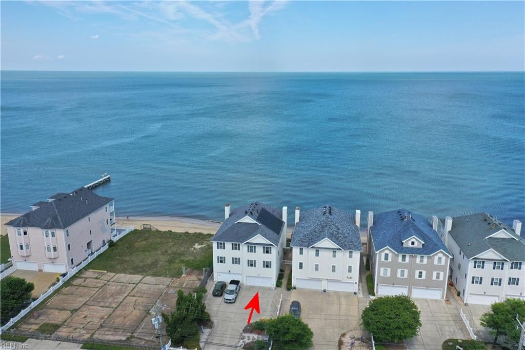 Photo of 262 W Ocean View Avenue, Norfolk, VA 23503 (MLS # 10642314)