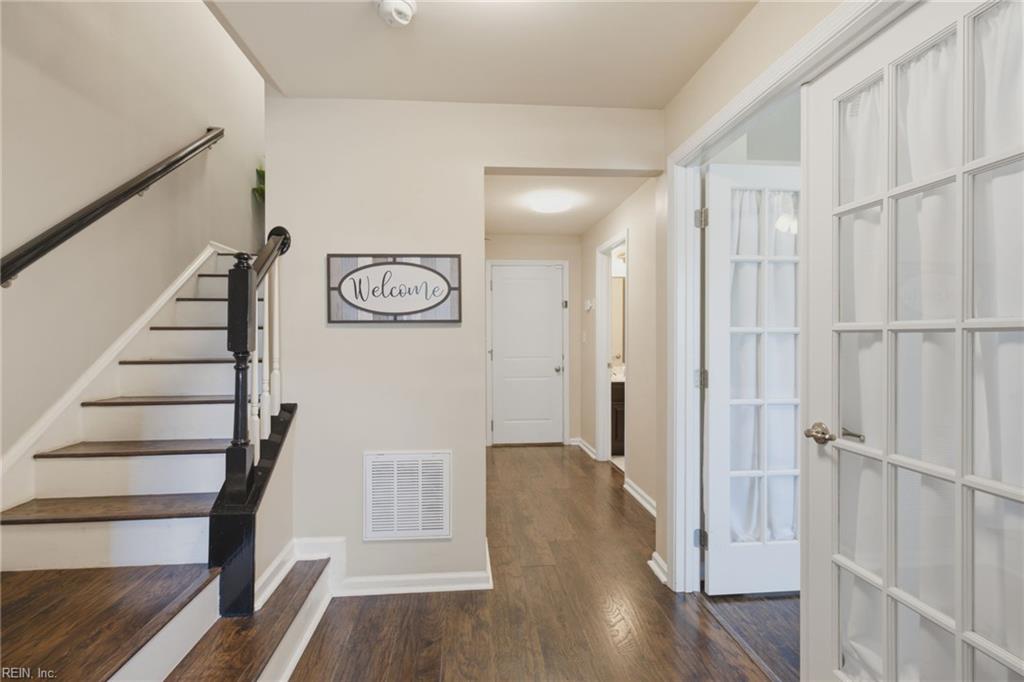 Photo of 404 Spring Hill Place, Smithfield, VA 23430 (MLS # 10653290)