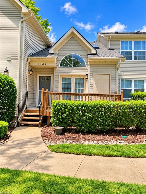 Photo of 2405 London Pointe Drive, Virginia Beach, VA 23454 (MLS # 10658484)
