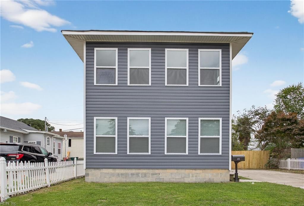 Photo of 65 Maple Avenue Avenue, Newport News, VA 23607 (MLS # 10606040)