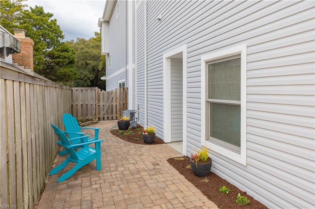 Photo of 118 89th Street, Virginia Beach, VA 23451 (MLS # 10617542)