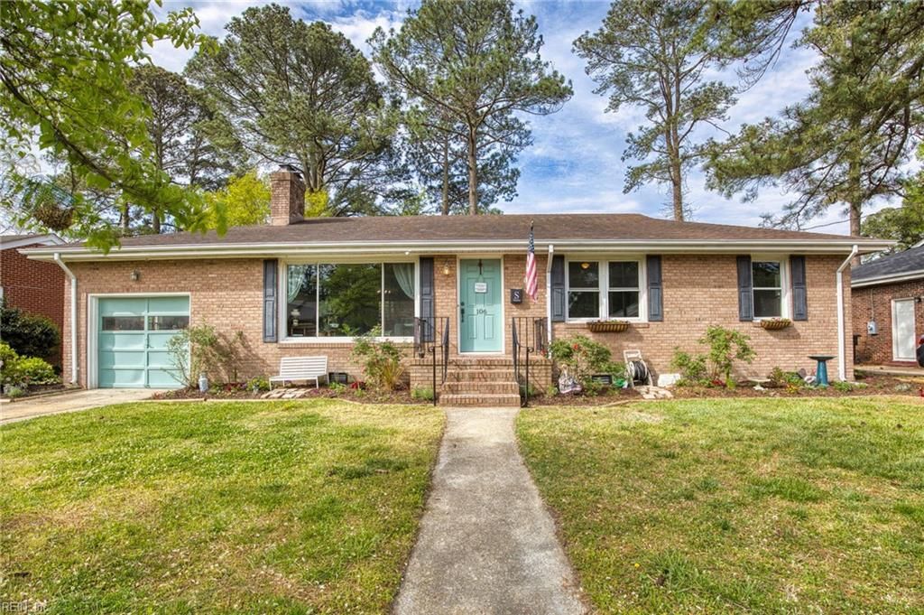 Photo of 106 Lynn Drive, Portsmouth, VA 23707 (MLS # 10630231)