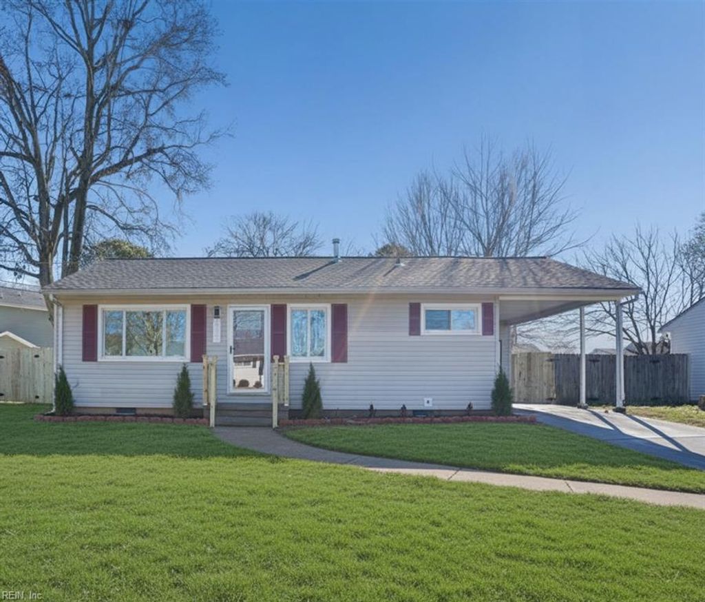 Photo of 5353 Silvey Drive, Norfolk, VA 23502 (MLS # 10613625)