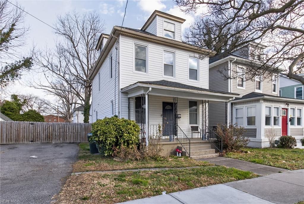 Photo of 522 W 27th Street, Norfolk, VA 23517 (MLS # 10618960)