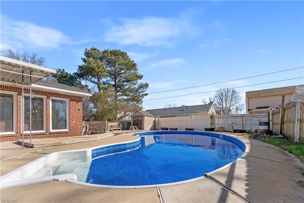 Photo of 620 De Laura Lane, Virginia Beach, VA 23455 (MLS # 10615258)