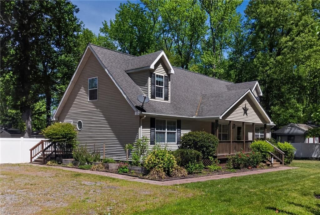 Photo of 811 Long Point Road, Hague, VA 22469 (MLS # 10632769)