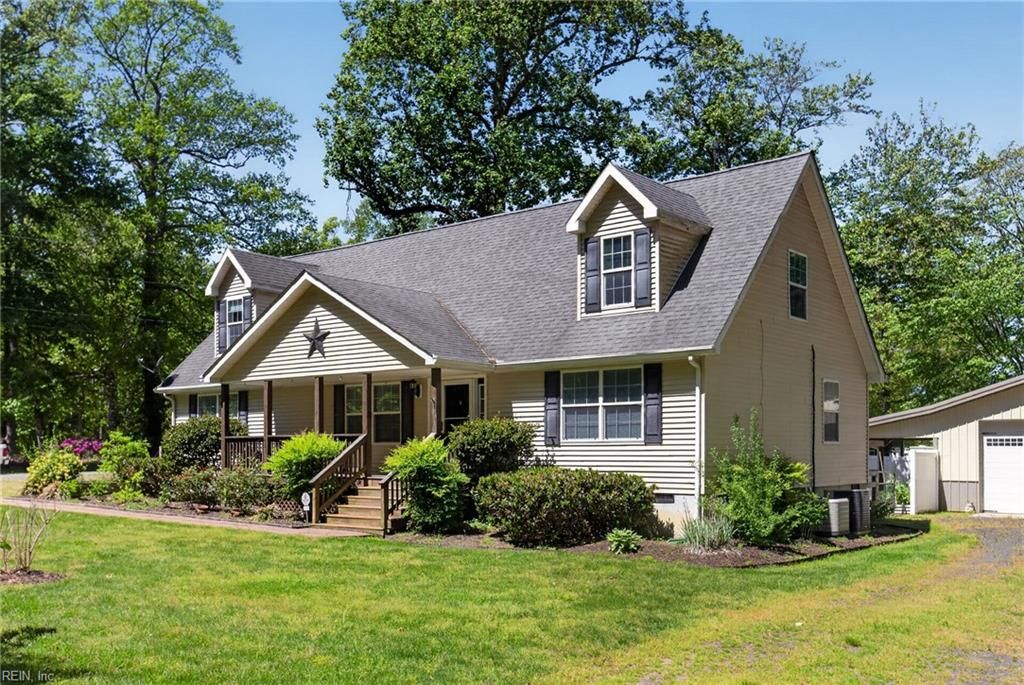 Photo of 811 Long Point Road, Hague, VA 22469 (MLS # 10632769)