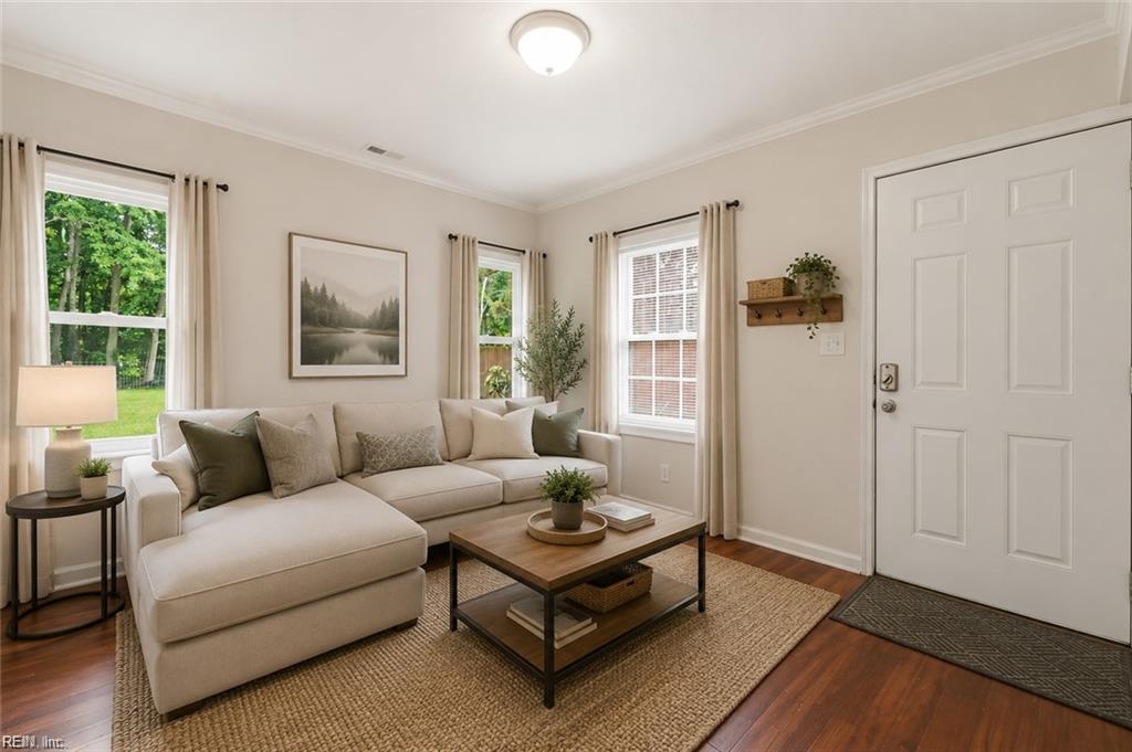 Photo of 1824 Finsbury Lane Lane, Virginia Beach, VA 23454 (MLS # 10654771)