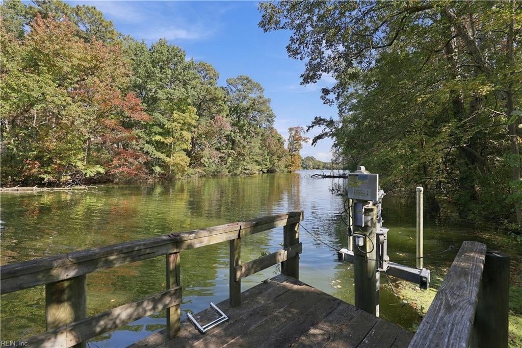 Photo of 2060 Hunters Trail, Norfolk, VA 23518 (MLS # 10660148)