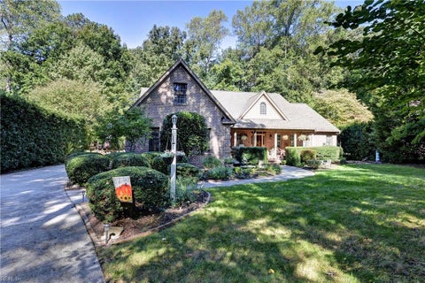 Photo of 158 Fords Colony Drive, Williamsburg, VA 23188 (MLS # 10657793)