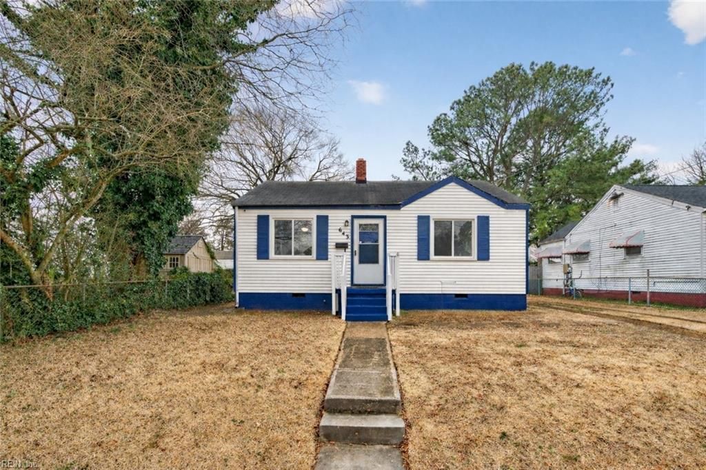 Photo of 643 Muskogee Avenue, Norfolk, VA 23509 (MLS # 10620151)