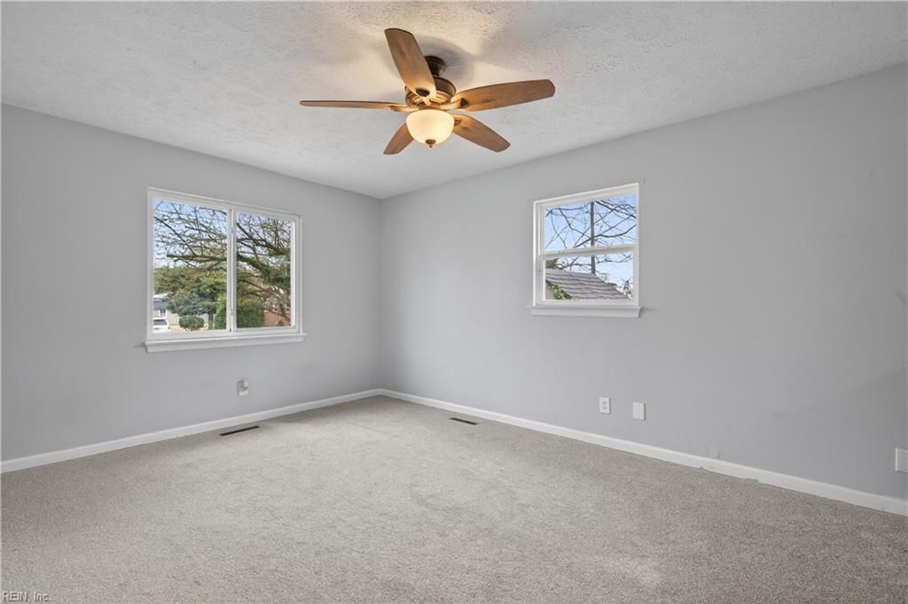 Photo of 643 Muskogee Avenue, Norfolk, VA 23509 (MLS # 10620151)