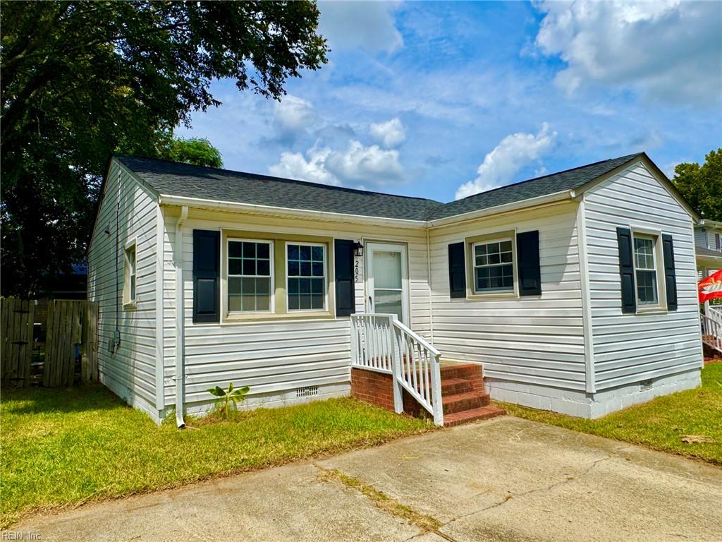 Photo of 205 Gale Avenue, Chesapeake, VA 23323 (MLS # 10651333)